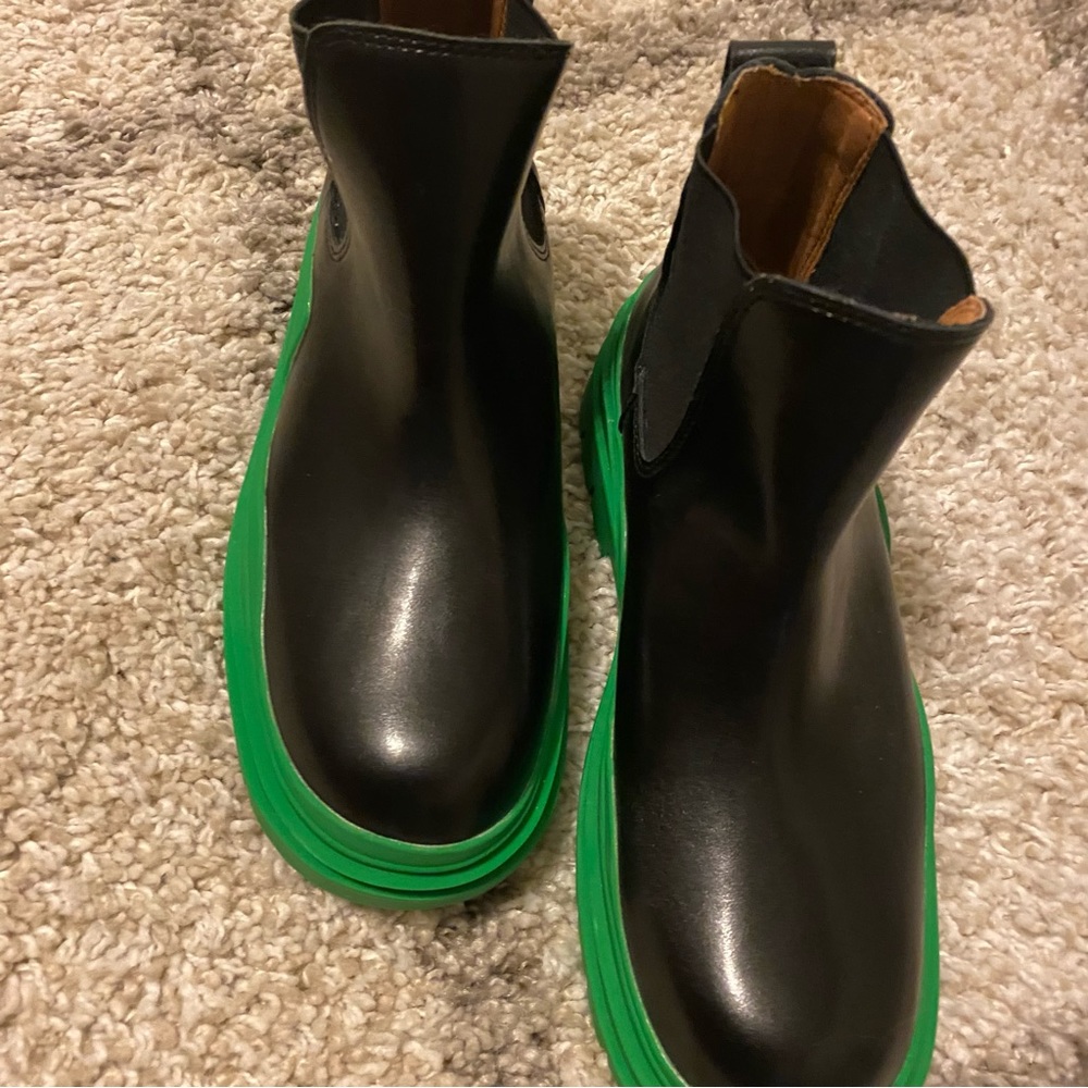 Bottega style boots NEW 9.5-10 US